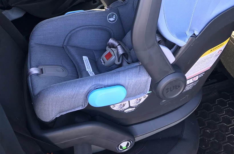 UPPAbaby MESA install in vehicle